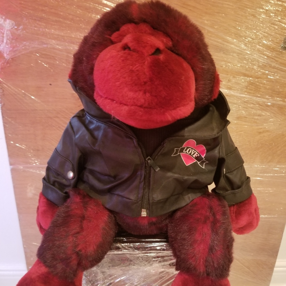Teddy bear /Red Gorilla